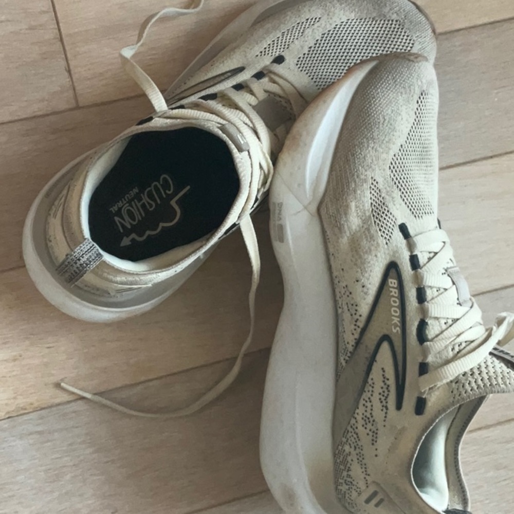 Brooks Beige Running Shoes